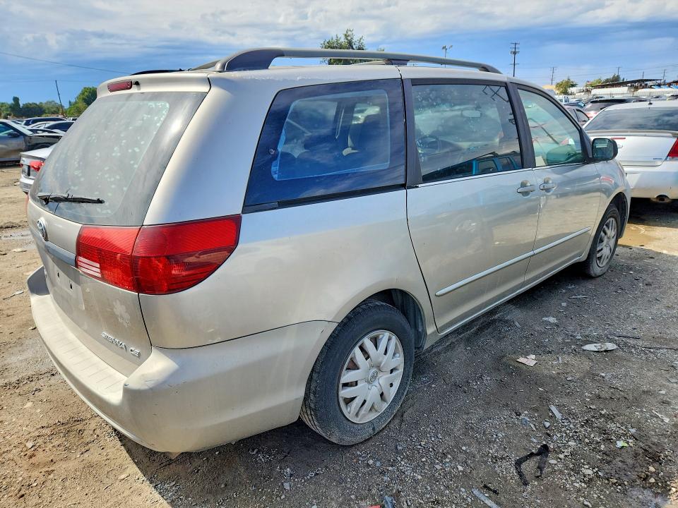 Photo 3 from auction – 2005 TOYOTA SIENNA with VIN 5TDZA23C95S318984