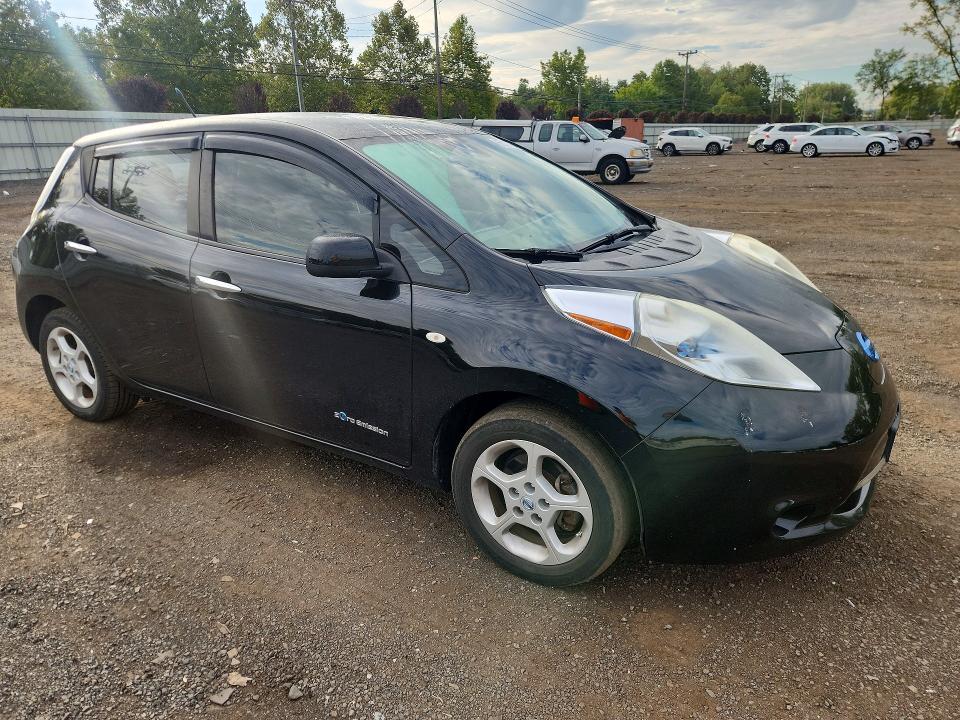 Photo 4 from auction – 2012 NISSAN LEAF with VIN JN1AZ0CP8CT021218