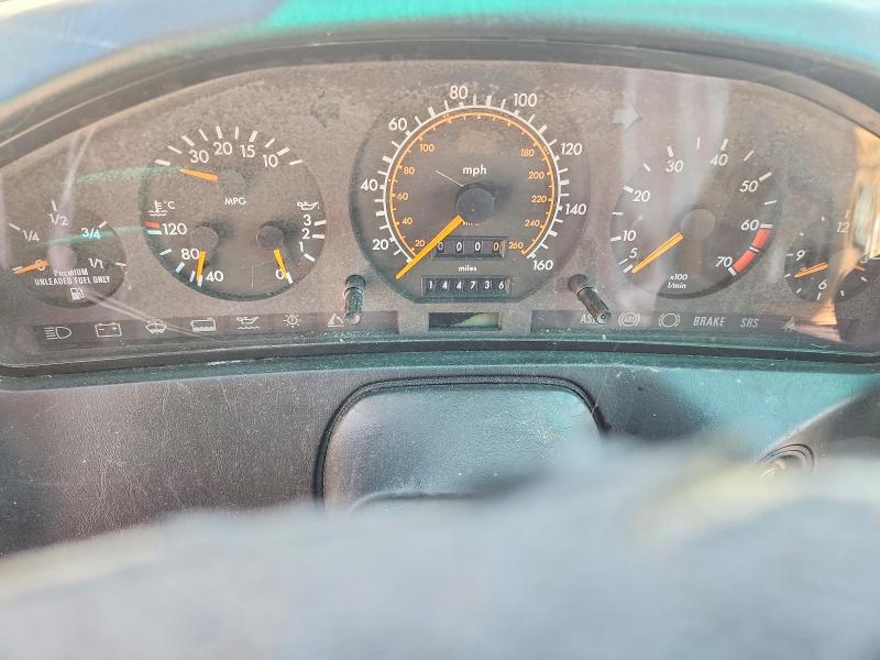 Photo 9 from auction – 1993 MERCEDES-BENZ 500 with VIN WDBFA67E5PF072779