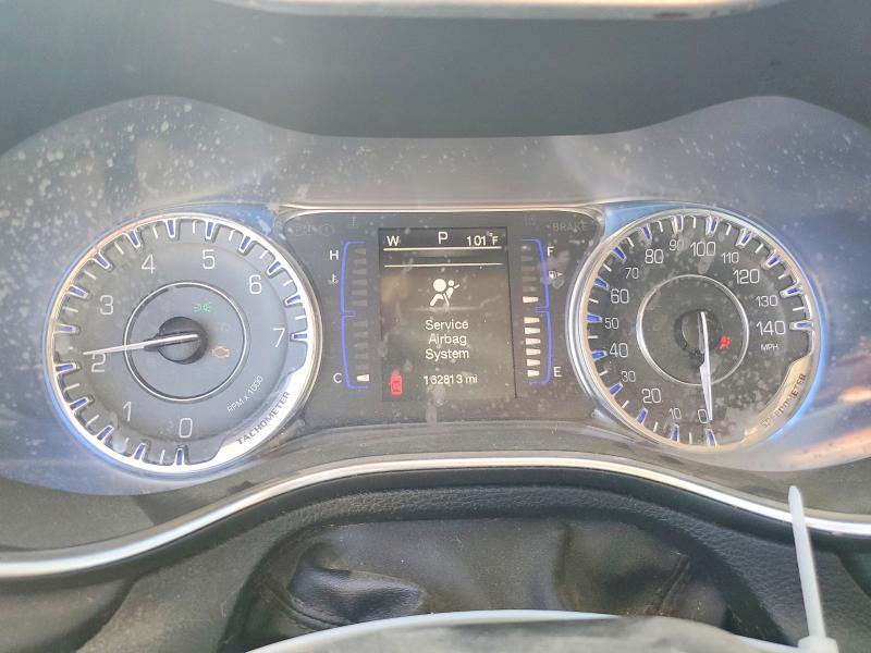 صورة رقم 9 من المزاد - 2015 CHRYSLER 200 مع VIN 1C3CCCAB8FN720720