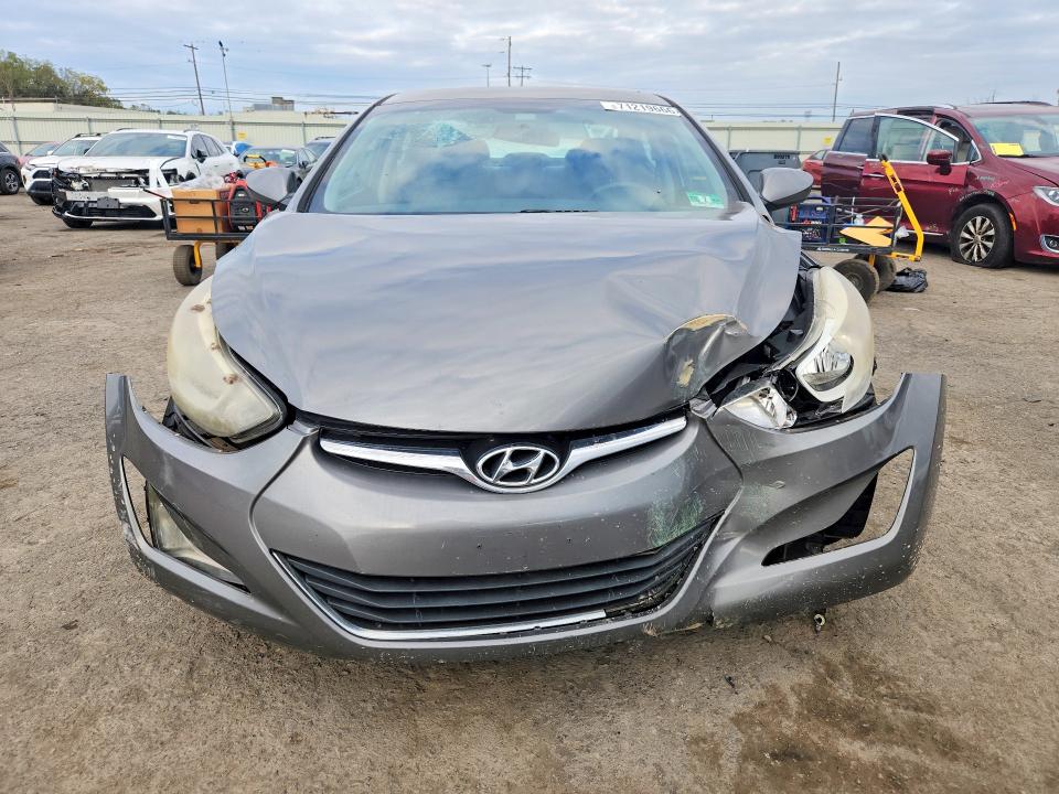 Снимка 5 от търг – 2014 HYUNDAI ELANTRA с VIN 5NPDH4AE0EH467103