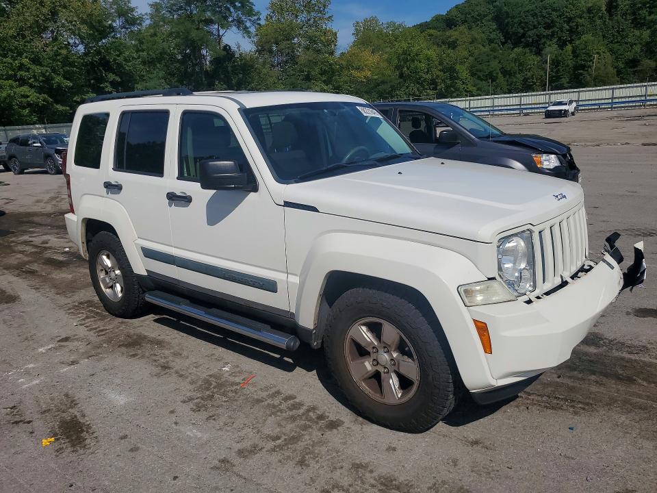 Снимка 4 от търг – 2010 JEEP LIBERTY с VIN 1J4PN2GK3AW164984
