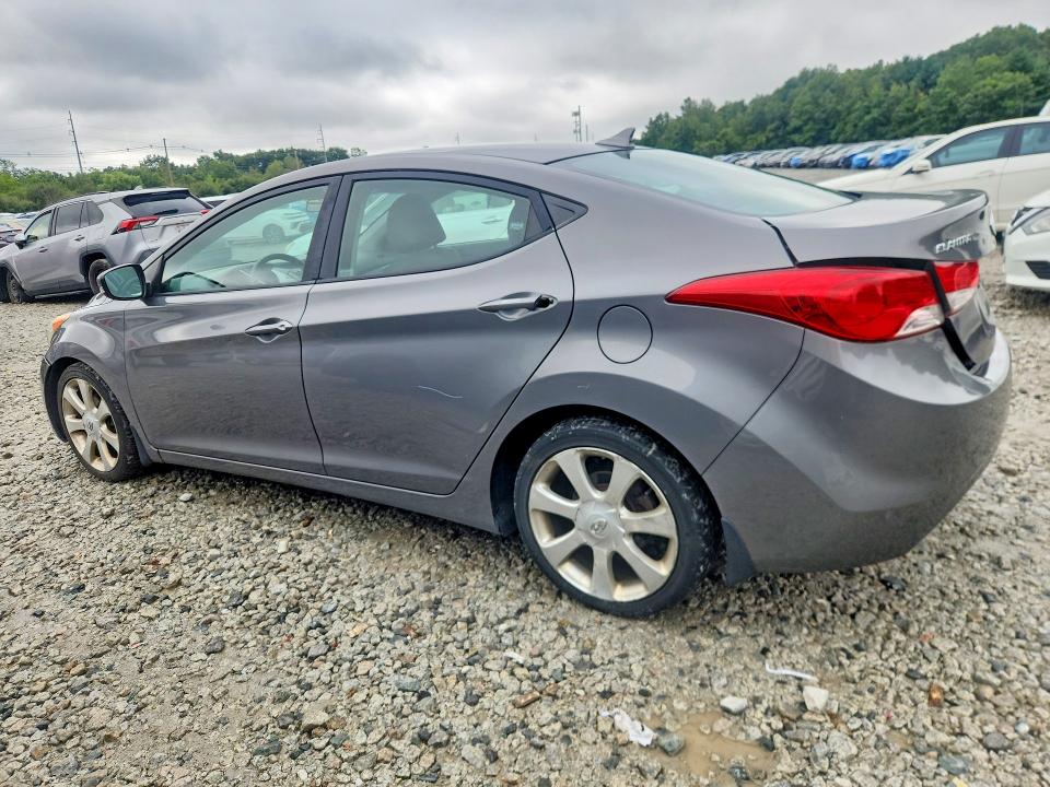 Photo 2 from auction – 2012 HYUNDAI ELANTRA with VIN 5NPDH4AE1CH132056