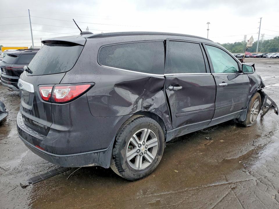 Снимка 3 от търг – 2016 CHEVROLET TRAVERSE с VIN 1GNKRHKD0GJ325904