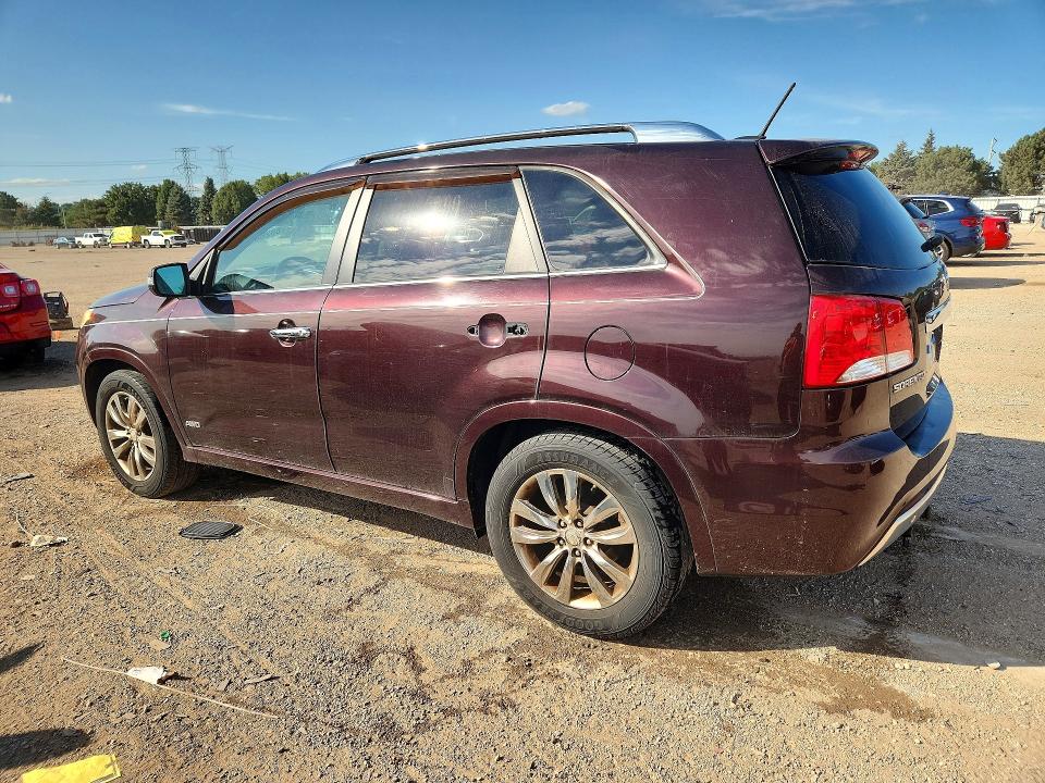 Фото 2 с аукциона – 2011 KIA SORENTO с VIN 5XYKWDA27BG121586