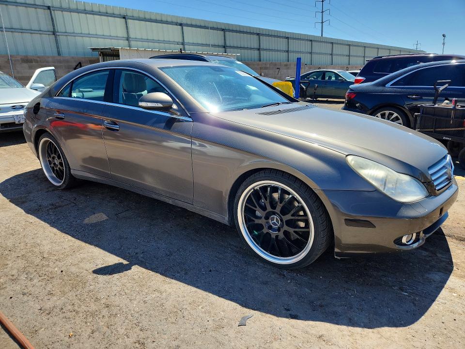 Снимка 4 от търг – 2007 MERCEDES-BENZ CLS с VIN WDDDJ72X87A100634