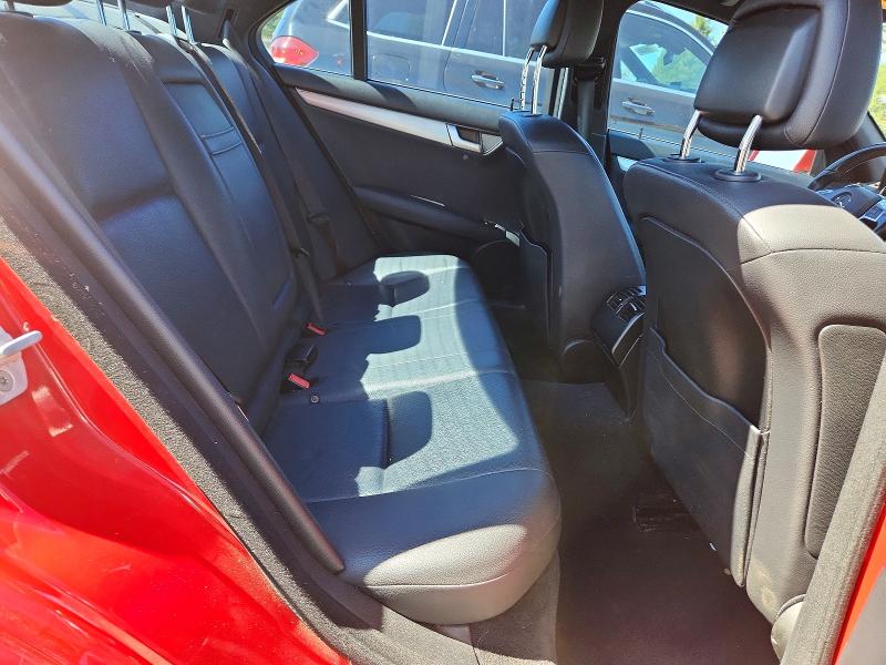 Photo 10 from auction – 2014 MERCEDES-BENZ C with VIN WDDGF4HB9EA963027