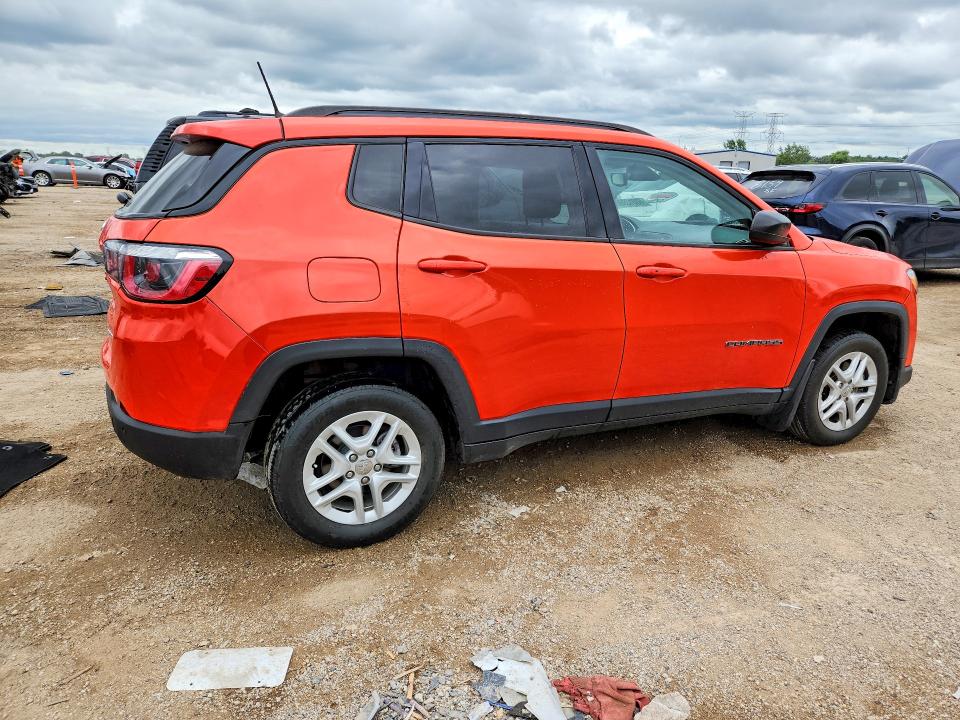 Zdjęcie 3 z aukcji – 2018 JEEP COMPASS z VIN 3C4NJCABXJT286111