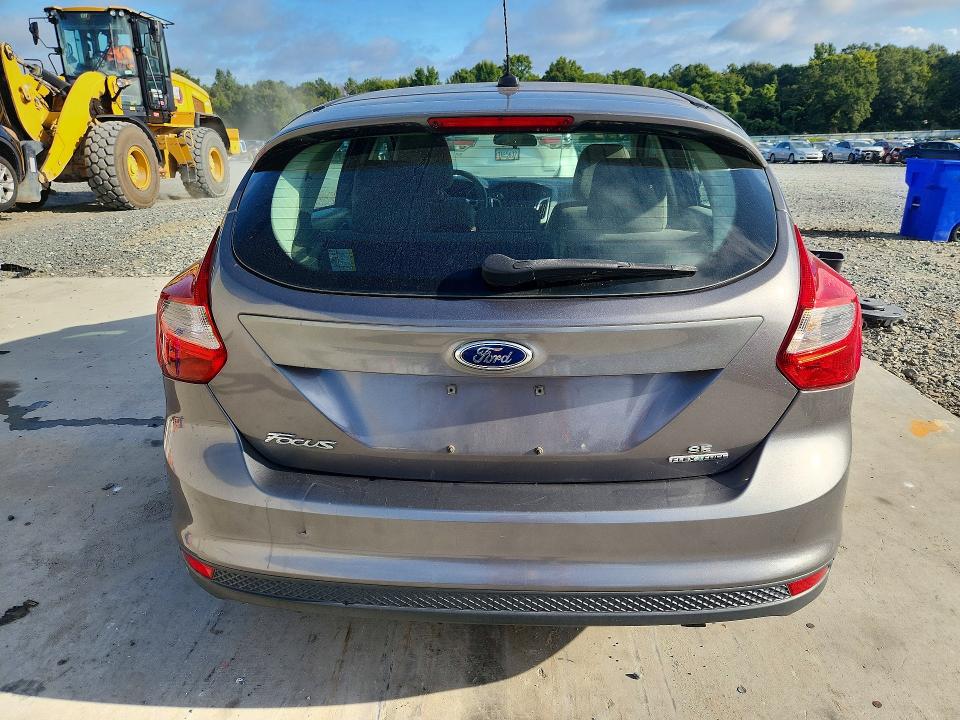 Photo 6 from auction – 2014 FORD FOCUS with VIN 1FADP3K2XEL203096
