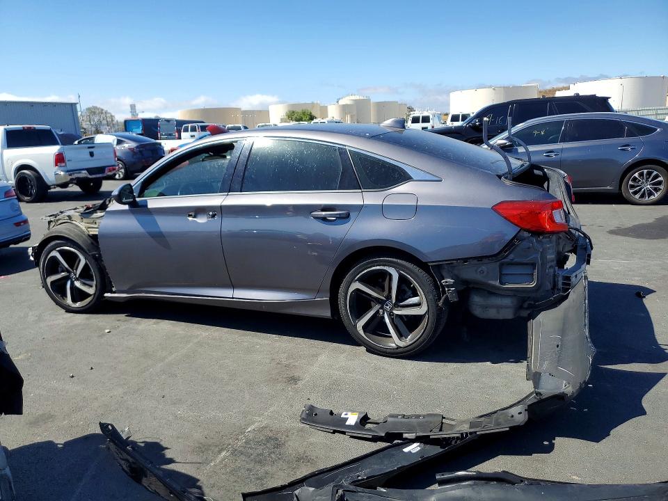 Снимка 2 от търг – 2019 HONDA ACCORD с VIN 1HGCV1F32KA098257