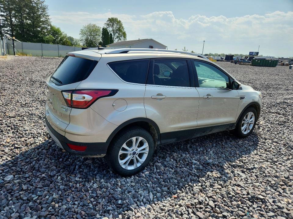 Photo 3 from auction – 2017 FORD ESCAPE with VIN 1FMCU9JD1HUB78118