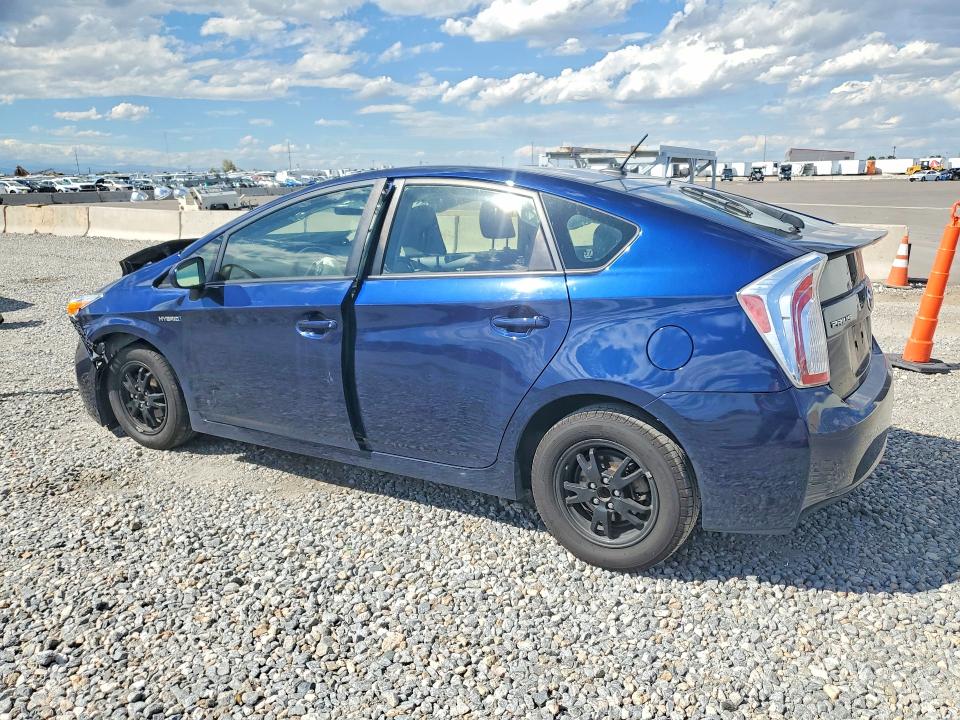 Photo 2 from auction – 2014 TOYOTA PRIUS with VIN JTDKN3DU9E1754136