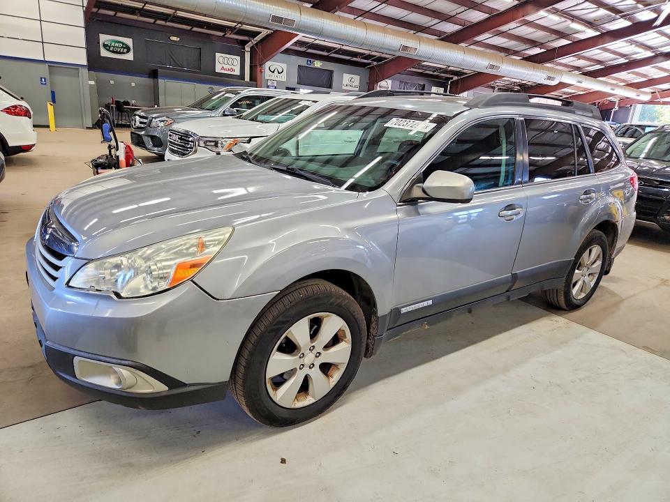 2010 SUBARU OUTBACK - Търг №70237296