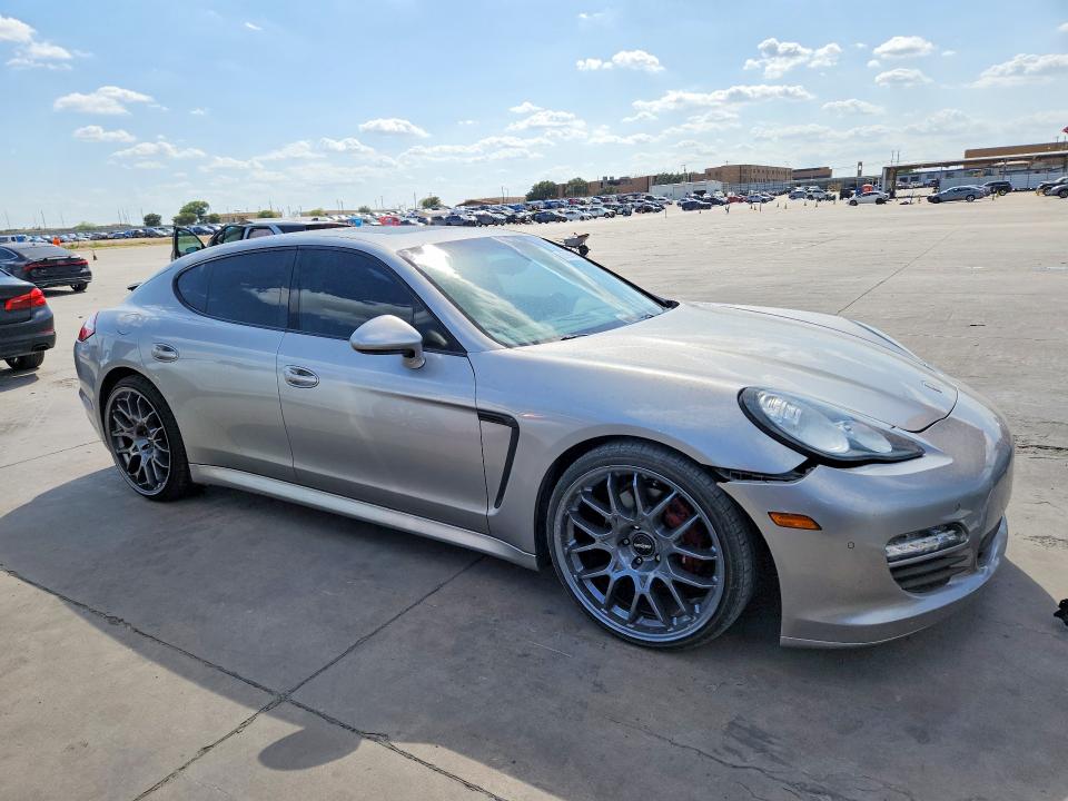 Photo 4 from auction – 2012 PORSCHE PANAMERA with VIN WP0AA2A74CL010297