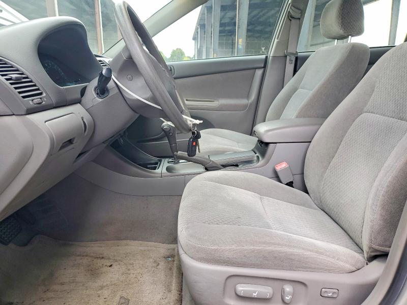 Photo 7 from auction – 2004 TOYOTA CAMRY with VIN 4T1BE32K64U796242