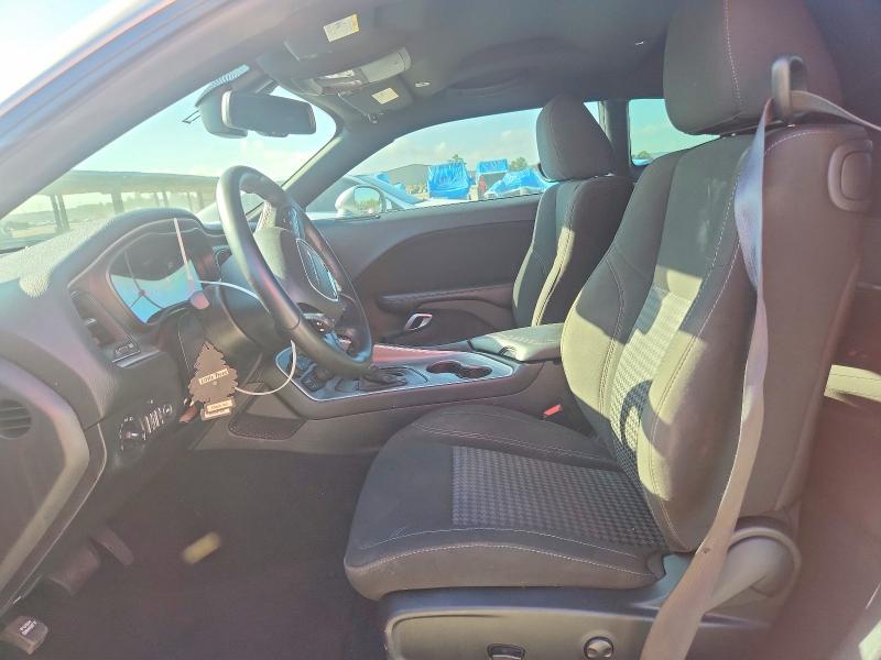 Photo 7 from auction – 2022 DODGE CHALLENGER with VIN 2C3CDZAG2NH182079