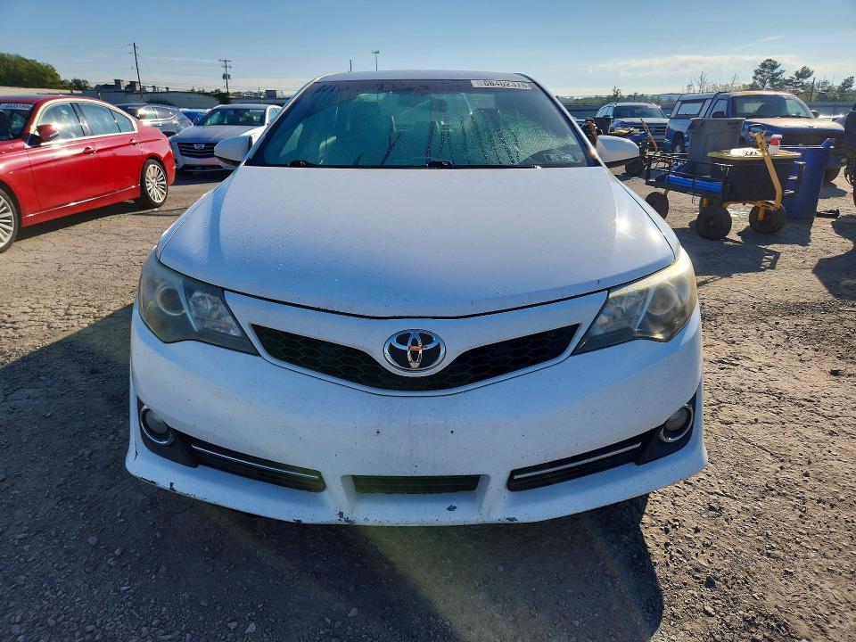 Photo 5 from auction – 2014 TOYOTA CAMRY with VIN 4T1BF1FK0EU407334