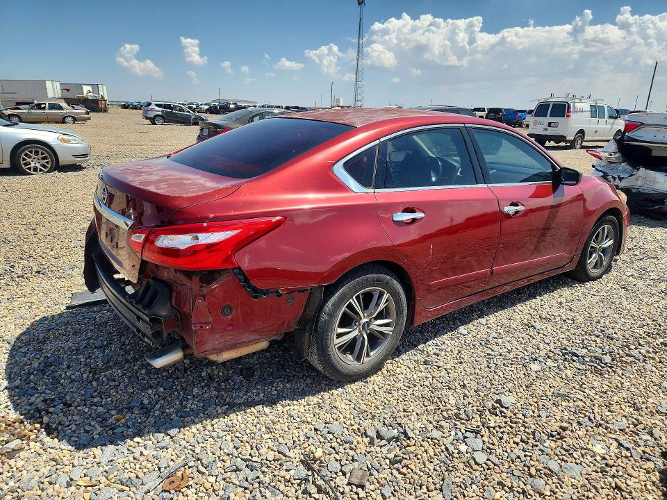 Photo 3 from auction – 2016 NISSAN ALTIMA with VIN 1N4AL3AP5GN334181
