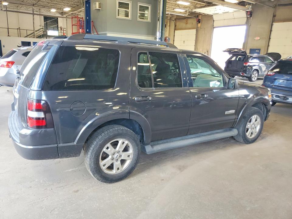 Photo 3 from auction – 2007 FORD EXPLORER with VIN 1FMEU73E37UB54047