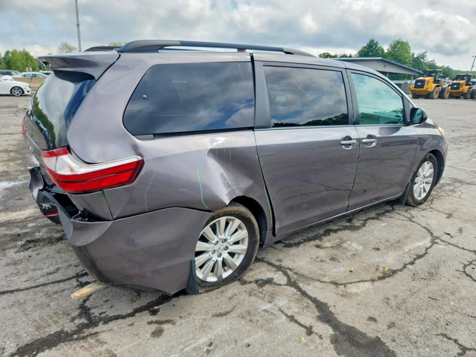 Photo 3 from auction – 2015 TOYOTA SIENNA with VIN 5TDDK3DC8FS125884