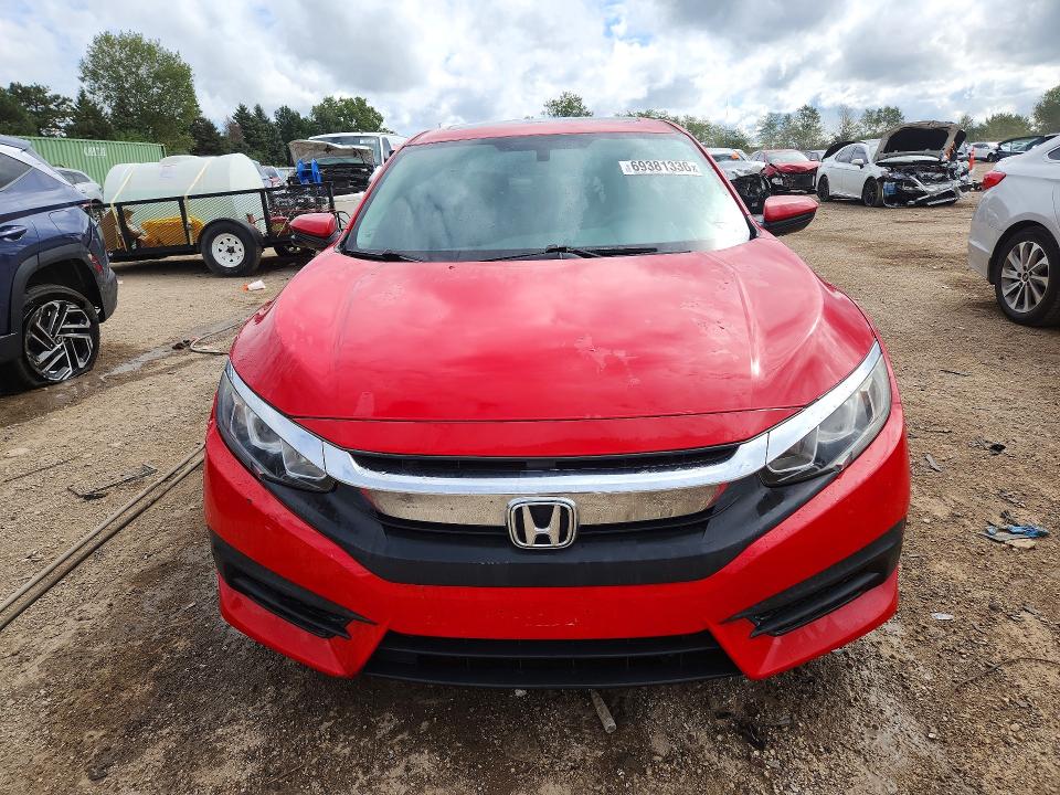 Снимка 5 от търг – 2017 HONDA CIVIC с VIN 2HGFC2F7XHH546816