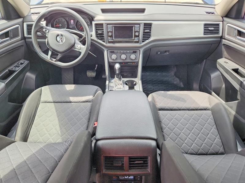 Photo 8 from auction – 2018 VOLKSWAGEN ATLAS with VIN 1V2AP2CA5JC598259