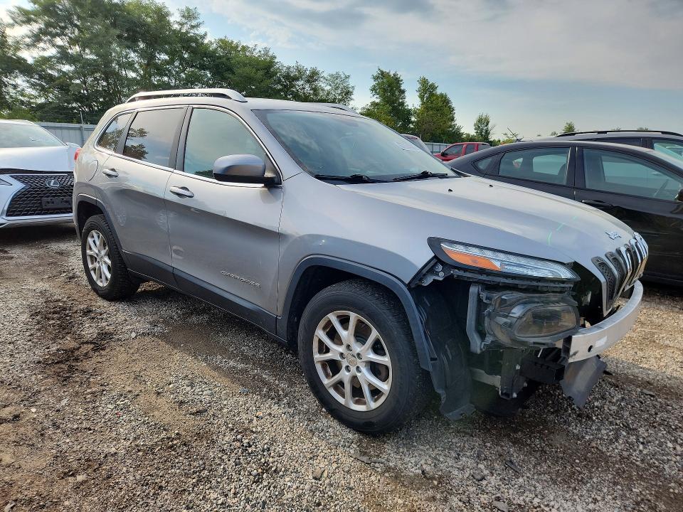 Photo 4 from auction – 2015 JEEP CHEROKEE with VIN 1C4PJMCB2FW744351