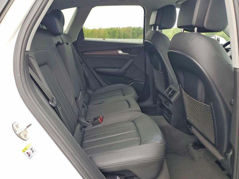 Снимка 11 от търг – 2021 AUDI Q5 с VIN WA1AAAFYXM2001794