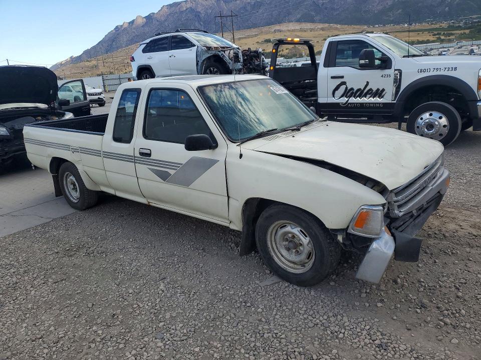 Photo 4 from auction – 1990 TOYOTA PICKUP with VIN JT4VN93G1L5016090