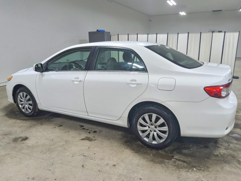 Photo 2 from auction – 2013 TOYOTA COROLLA with VIN 2T1BU4EE3DC026810