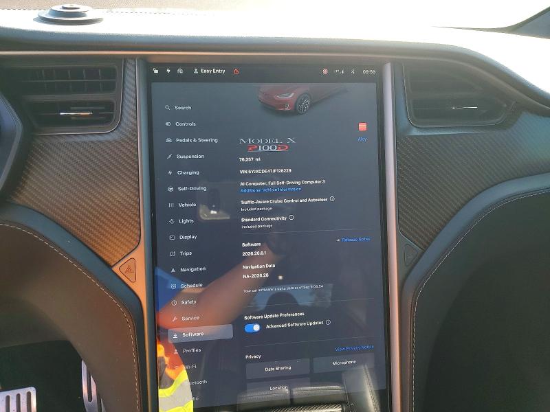 Photo 9 from auction – 2018 TESLA MODEL X with VIN 5YJXCDE47JF128229