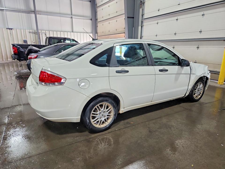 Photo 3 from auction – 2010 FORD FOCUS with VIN 1FAHP3FN6AW169320