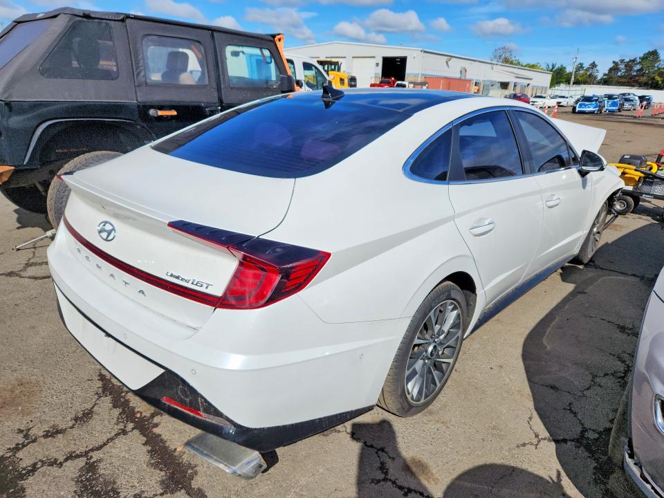 Снимка 3 от търг – 2022 HYUNDAI SONATA с VIN KMHL34J20NA178483