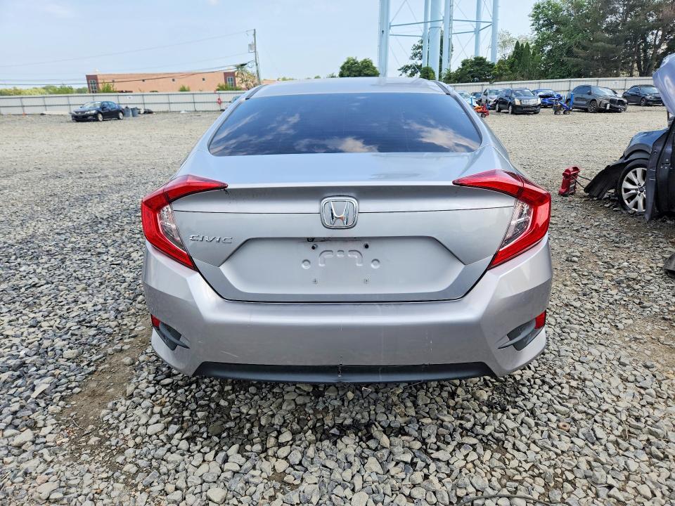 Снимка 6 от търг – 2018 HONDA CIVIC с VIN 2HGFC2F54JH594364