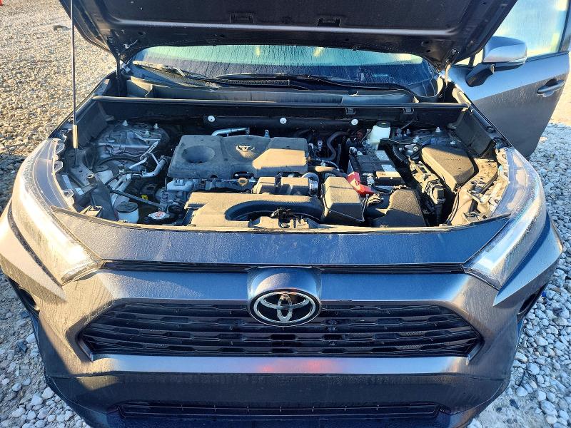 Photo 12 from auction – 2025 TOYOTA RAV4 with VIN 2T3W1RFV1SC305604