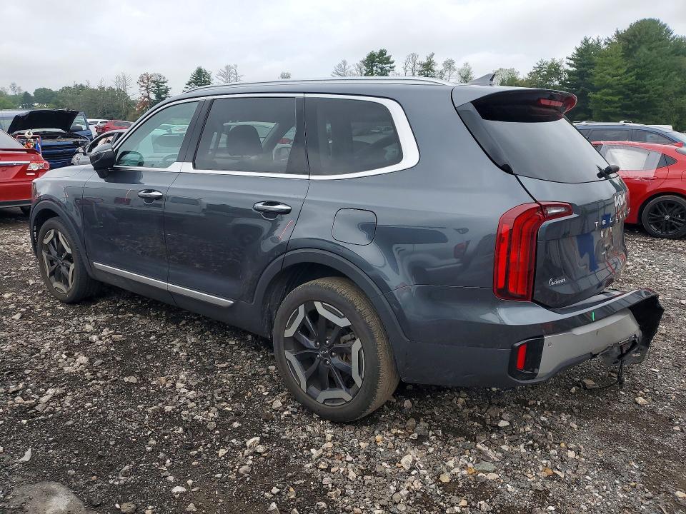 Photo 2 from auction – 2023 KIA TELLURIDE with VIN 5XYP6DGC7PG388465