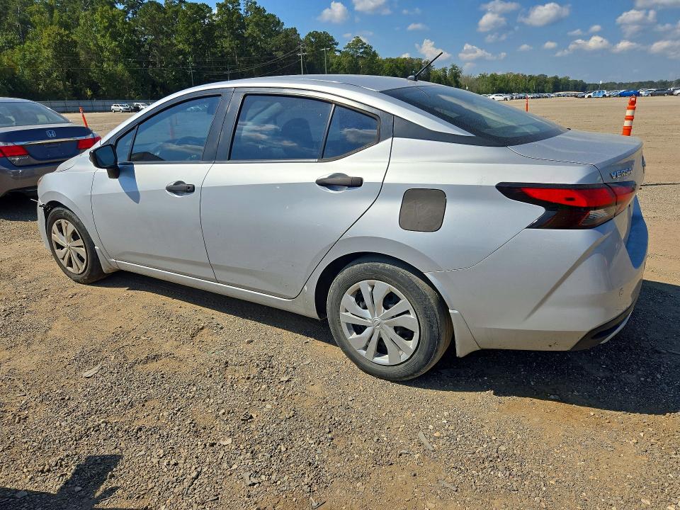 Photo 2 from auction – 2020 NISSAN VERSA with VIN 3N1CN8DV9LL900893