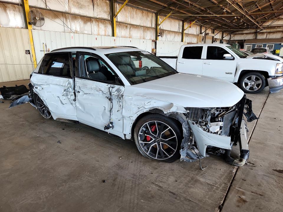Photo 4 from auction – 2023 AUDI SQ5 with VIN WA1B4AFY3P2035382