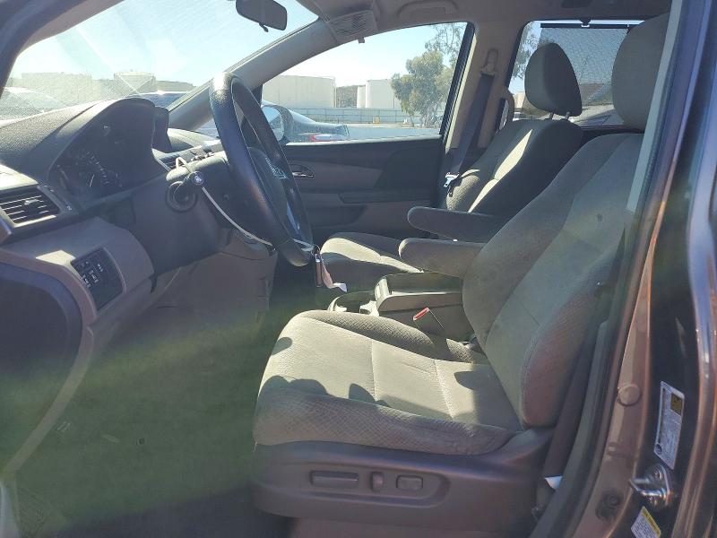 Photo 7 from auction – 2016 HONDA ODYSSEY with VIN 5FNRL5H34GB055184