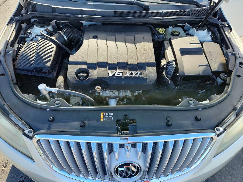 Photo 11 from auction – 2013 BUICK LACROSSE with VIN 1G4GC5G30DF330383