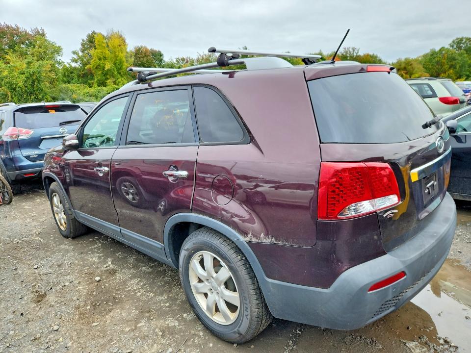 صورة رقم 2 من المزاد - 2013 KIA SORENTO مع VIN 5XYKT3A63DG379046