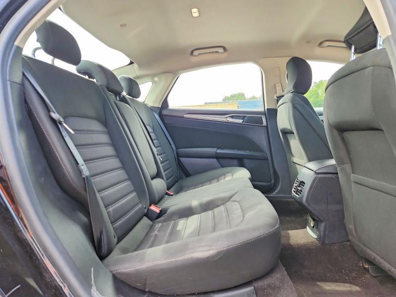 Photo 10 from auction – 2019 FORD FUSION with VIN 3FA6P0LU9KR281891