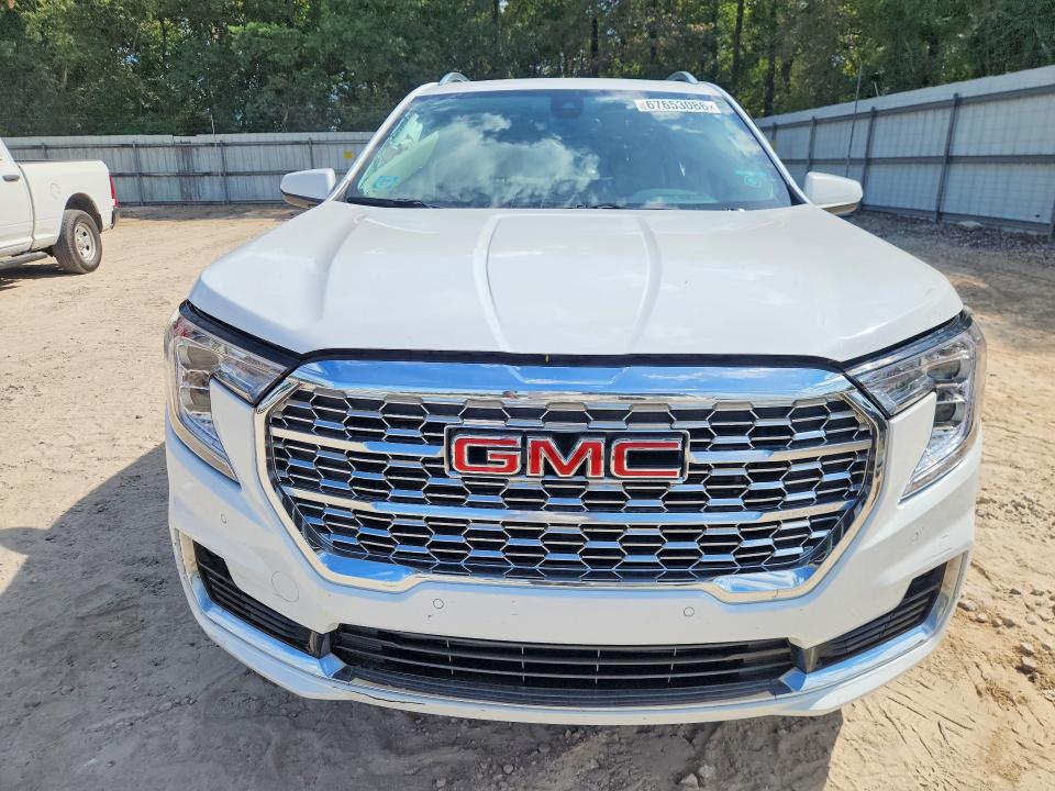 Photo 5 from auction – 2022 GMC TERRAIN with VIN 3GKALXEV0NL247705