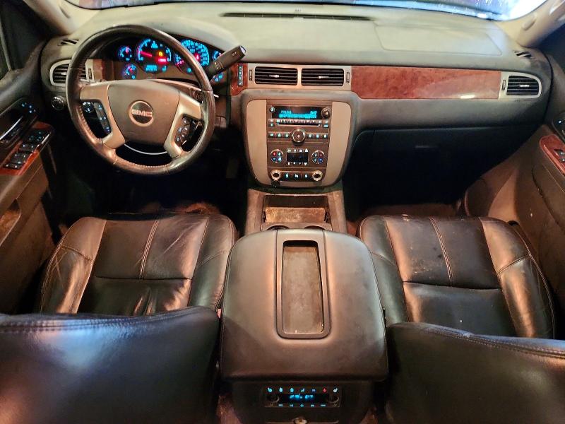 Photo 8 from auction – 2011 GMC YUKON with VIN 1GKS2KE30BR172520