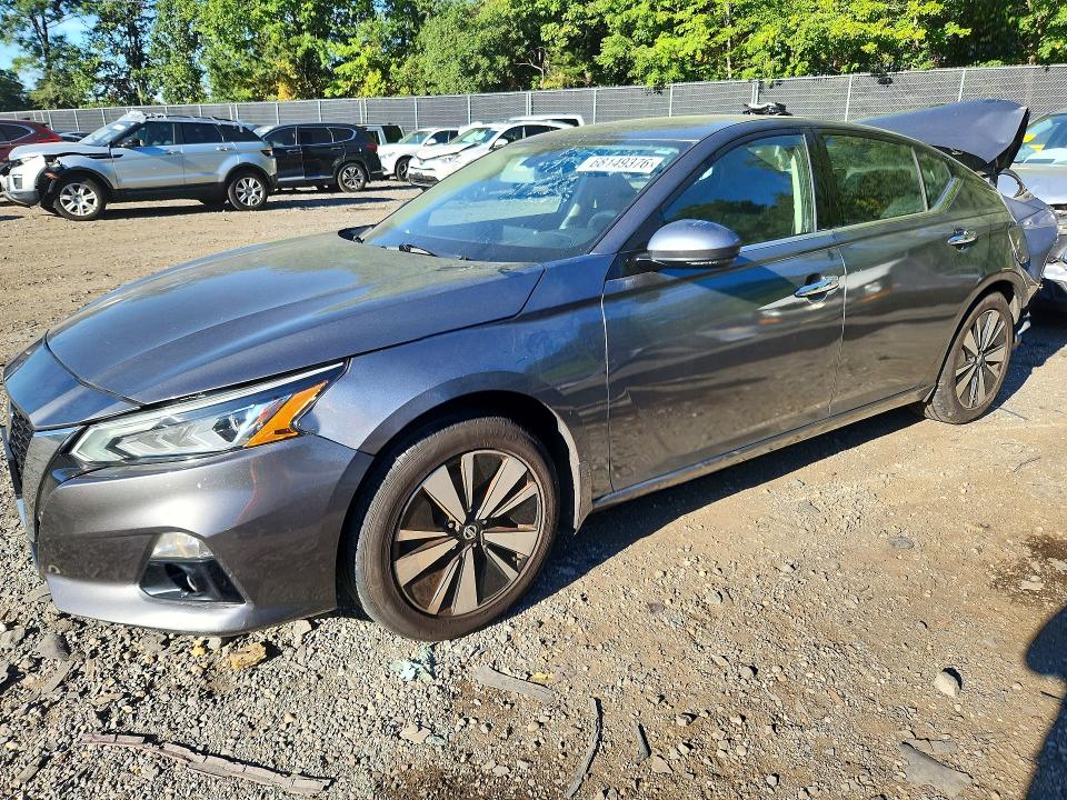 NISSAN ALTIMA 2019 with VIN 1N4BL4DW0KC135976 - Photo from auction