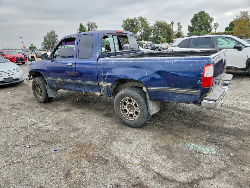 Photo 2 from auction – 1995 TOYOTA T100 with VIN JT4VD22E3S0003590