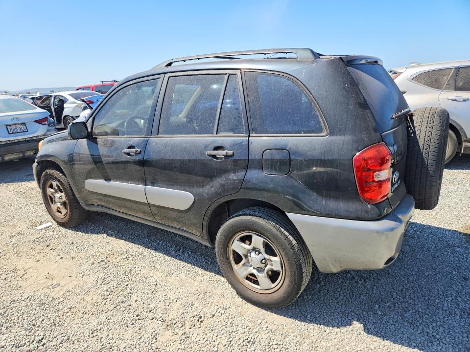 Photo 2 from auction – 2005 TOYOTA RAV4 with VIN JTEGD20V450056326
