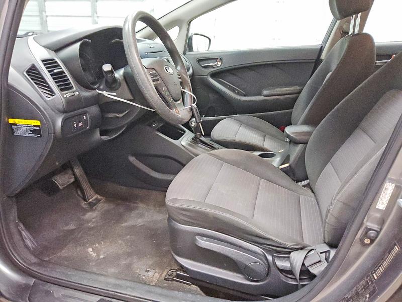 Foto 7 de la subasta – 2016 KIA FORTE con VIN KNAFX4A60G5581316