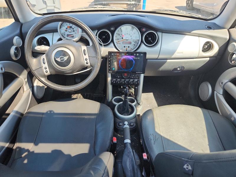 Photo 8 from auction – 2002 MINI COOPER with VIN WMWRC33422TC38206