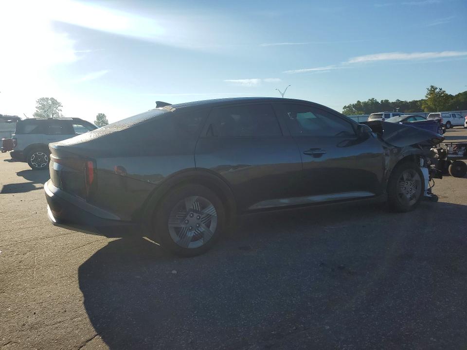 Photo 3 from auction – 2025 KIA K4 with VIN 3KPFT4DE1SE211362